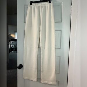 Eterne Soft Cream Sweatpants- French Terry